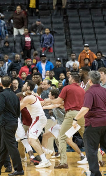Minnesota slips past Alabama in Barclays Center Classic (Nov 25, 2017)